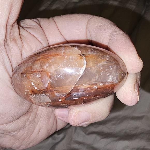 176 grams, Huge FIRE QUARTZ Palm Stone, Amazing Color & Quality, New! - Picture 10 of 16